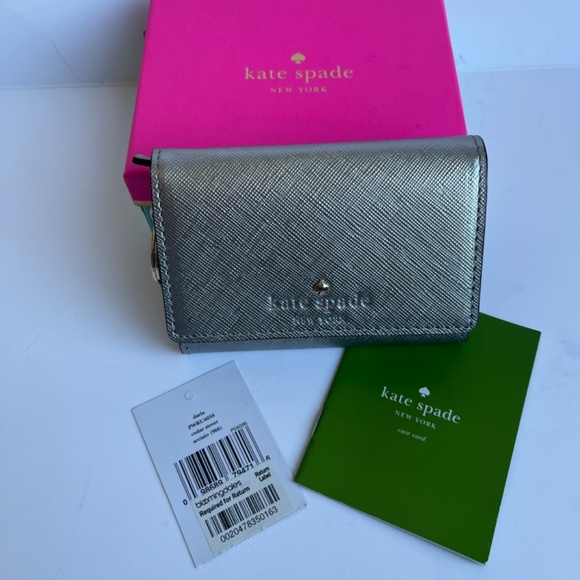 Kate‎ Spade Cedar Street Darla Silver Metallic Leather Wallet Cardholder Key Fob - Picture 2 of 4